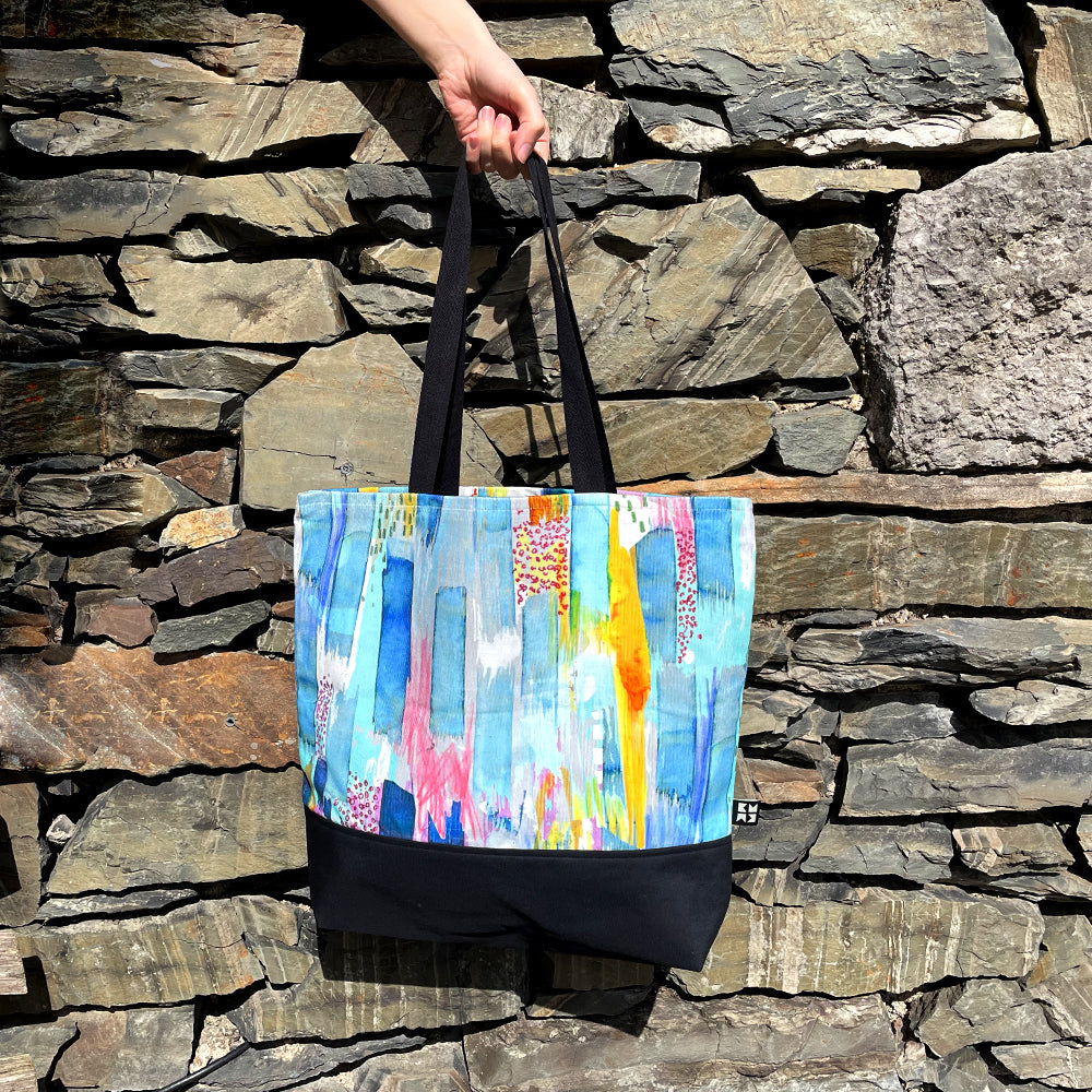 Abstract Needle Cord Shoulder Bag